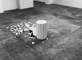 Giulio Paolini, Selinunte (III), 1979-80. Photo credit: Paolo Mussat Sartor