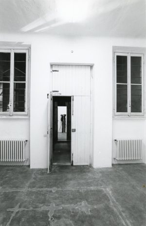Michelangelo Pistoletto, Installation view, 1976. Photo credit: Roberto Masotti