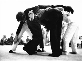 Simone Forti, Huddle, 1975